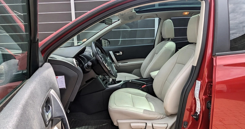 Nissan Qashqai cena 34999 przebieg: 215000, rok produkcji 2010 z Dobrzany małe 466